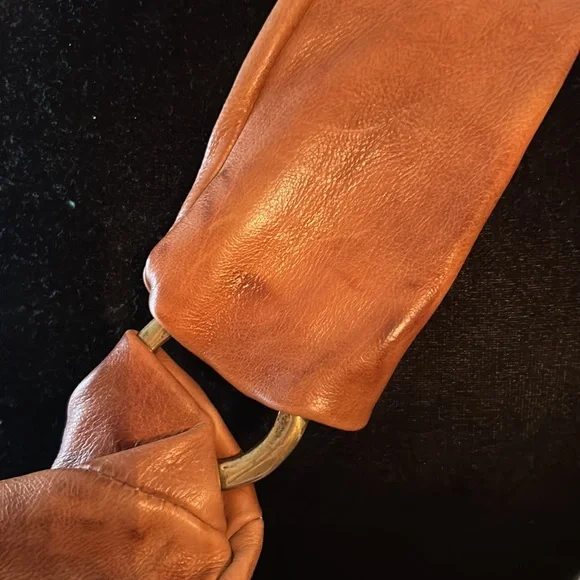 A.S 98 hobo large crossbody bag in camel colour - Picture 11 of 14